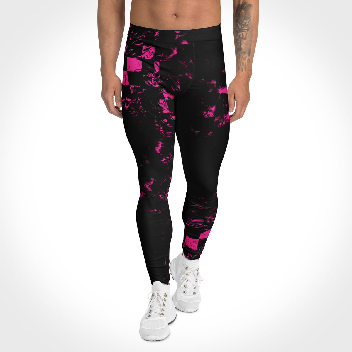 Herren-Leggings Abstract Squares von Bachblatt mit magentafarbenem Muster auf Schwarz – Vorderansicht am Model.