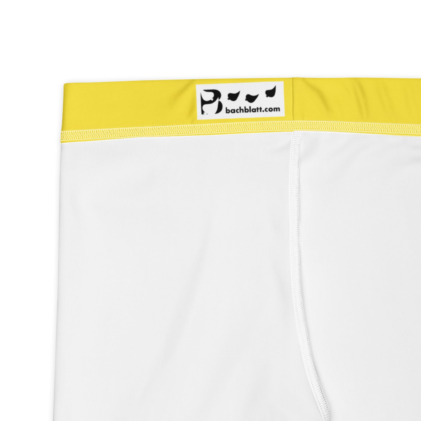 Die Moving Forest One Yellow Red Mid Waist Damen Leggings von Bachblatt. Ansicht vom Innenetikett.
